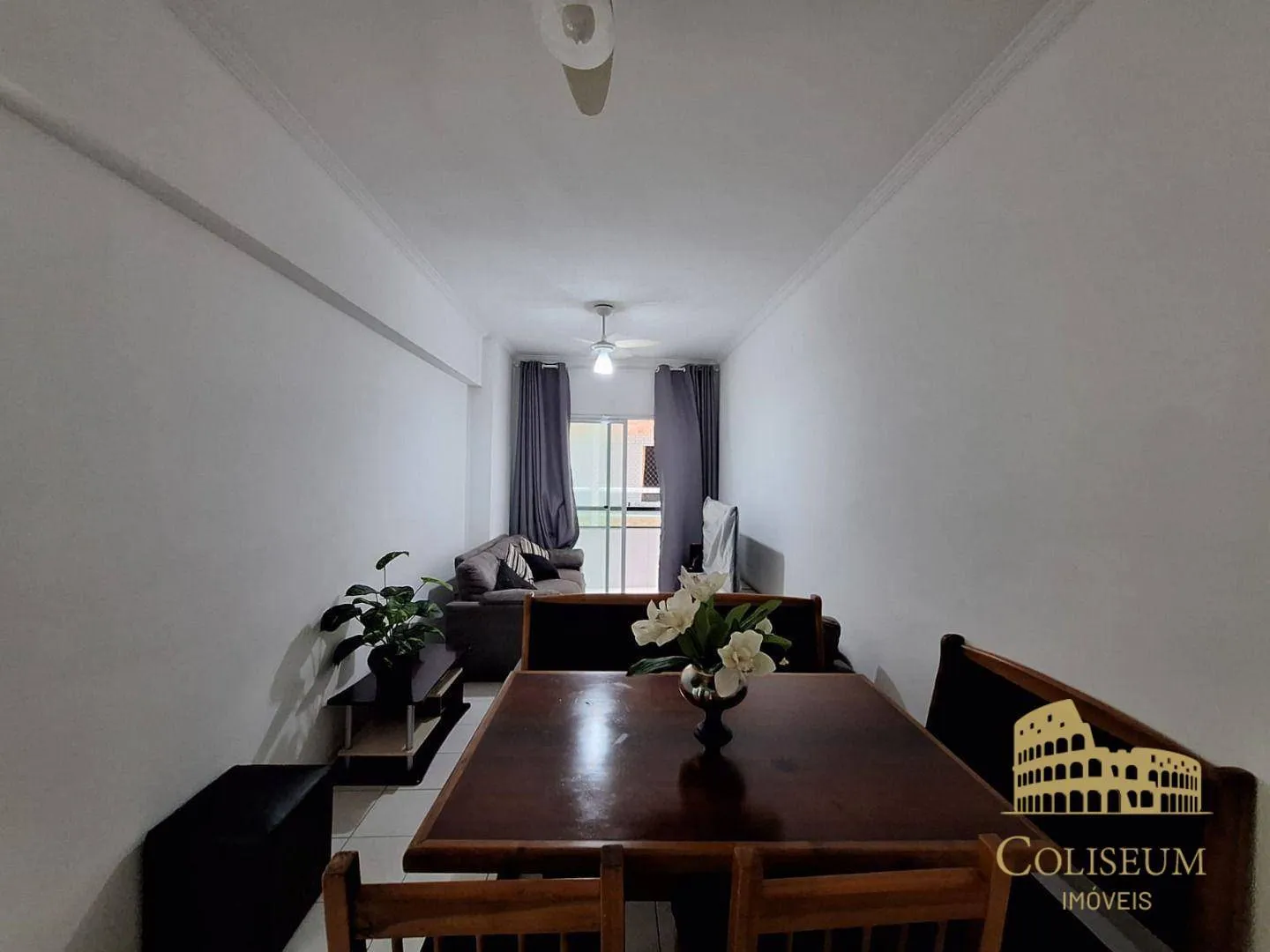 Imagem Apartamento com 2 dormitórios à venda, 69 m² por R$ 422.000,00 - Vila Assunção - Praia Grande/SP
