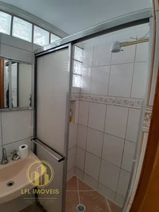 Imagem Sobrado para Locação, com Suíte e Varanda na Vila Gumercindo.