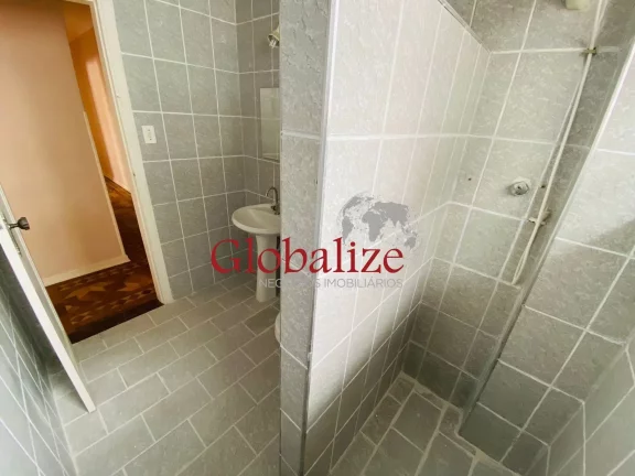 Imagem 3 Dormitórios em uma das melhores localizações no Gonzaga em Santos. R$ 430.000,00
