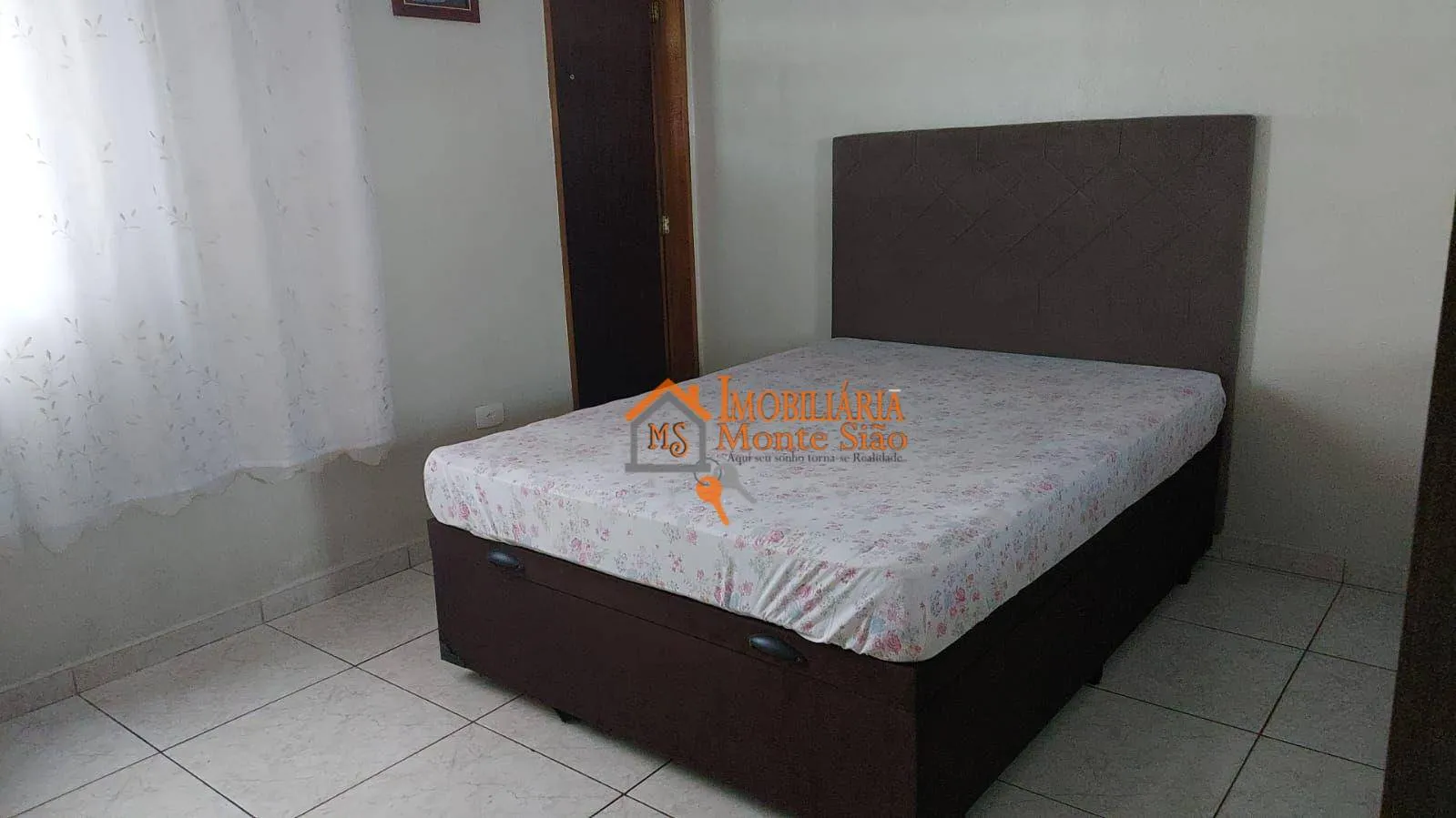 Imagem Casa com 2 dormitórios à venda, 100 m² por R$ 680.000,00 - Jardim Santa Bárbara - Guarulhos/SP