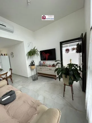 Imagem Casa há venda com duas suítes, Churrasqueira , Vaga de Garagem, Cidade Tijucas SC