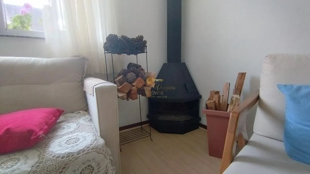 Imagem Casa em Condomínio para Venda em Teresópolis / RJ no bairro Granja Guarani