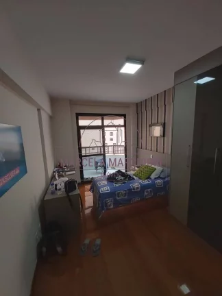 Imagem 04 QUARTOS, 2 SUÍTE, VISTA PARA O MAR, TODO REFORMADO E DECORADO