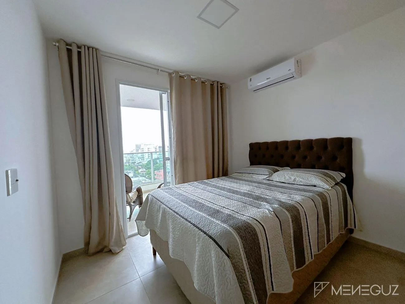 Imagem Apartamento 2 quartos a venda totalmente mobiliado e decorado na Praia do Morro