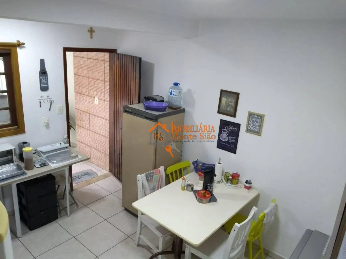 Imagem Casa com 3 dormitórios à venda, 176 m² por R$ 741.000,00 - Jardim Nova Taboão - Guarulhos/SP