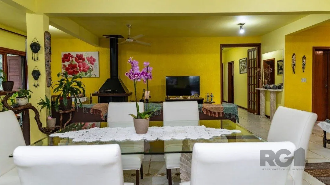 Imagem Casa em Cascata