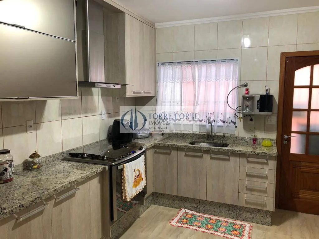 Imagem Lindo sobrado 3 dormitórios 4 banheiros e 2 Vagas na Vila Ivone