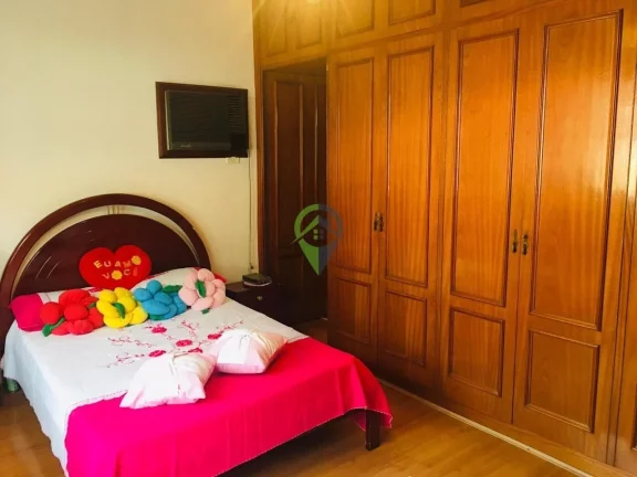 Imagem Sobrado - 3 dormitórios à venda, 163 m² - Marapé - Santos/SP!