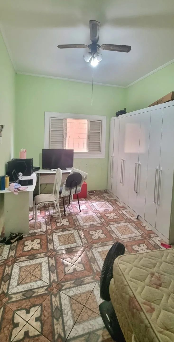 Imagem Casa à venda 3 Quartos, 1 Suite, 2 Vagas, 175M², Santa Terezinha, Aparecida - SP