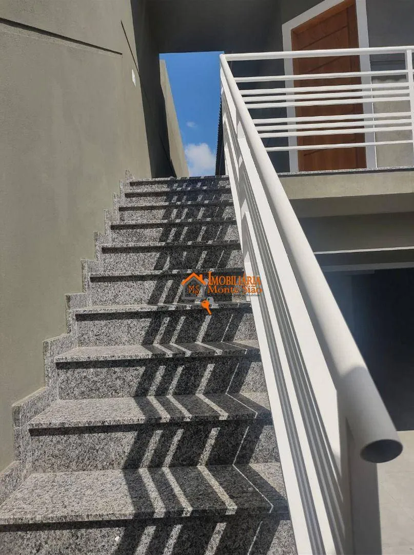 Imagem Casa com 3 dormitórios à venda, 263 m² por R$ 1.080.000,00 - Jardim Vila Galvão - Guarulhos/SP