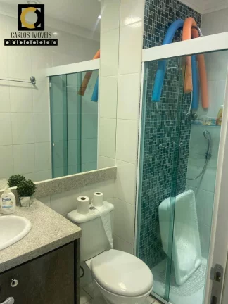 Imagem Apartamento de 3 dorm. com sacada em vidros e rico em armários planejados