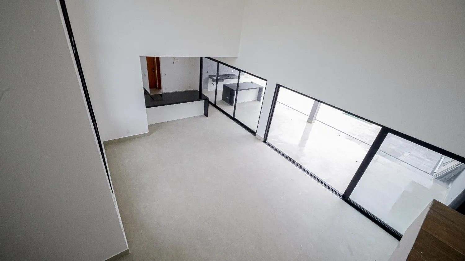 Imagem Casa à venda em condomínio fechado | 3 dormitórios | Piscina | 638 m² de terreno