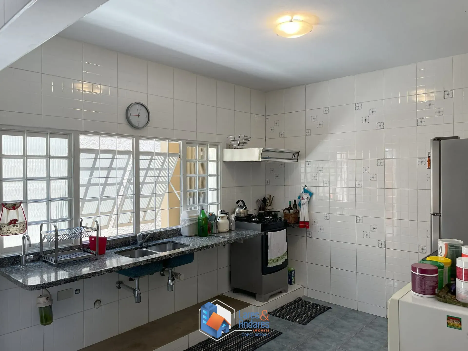 Imagem Casa Alto Padrão em Parque Dom Henrique, Cotia/SP - Documentação Pronta para Fiannciamento e estuda propostas!