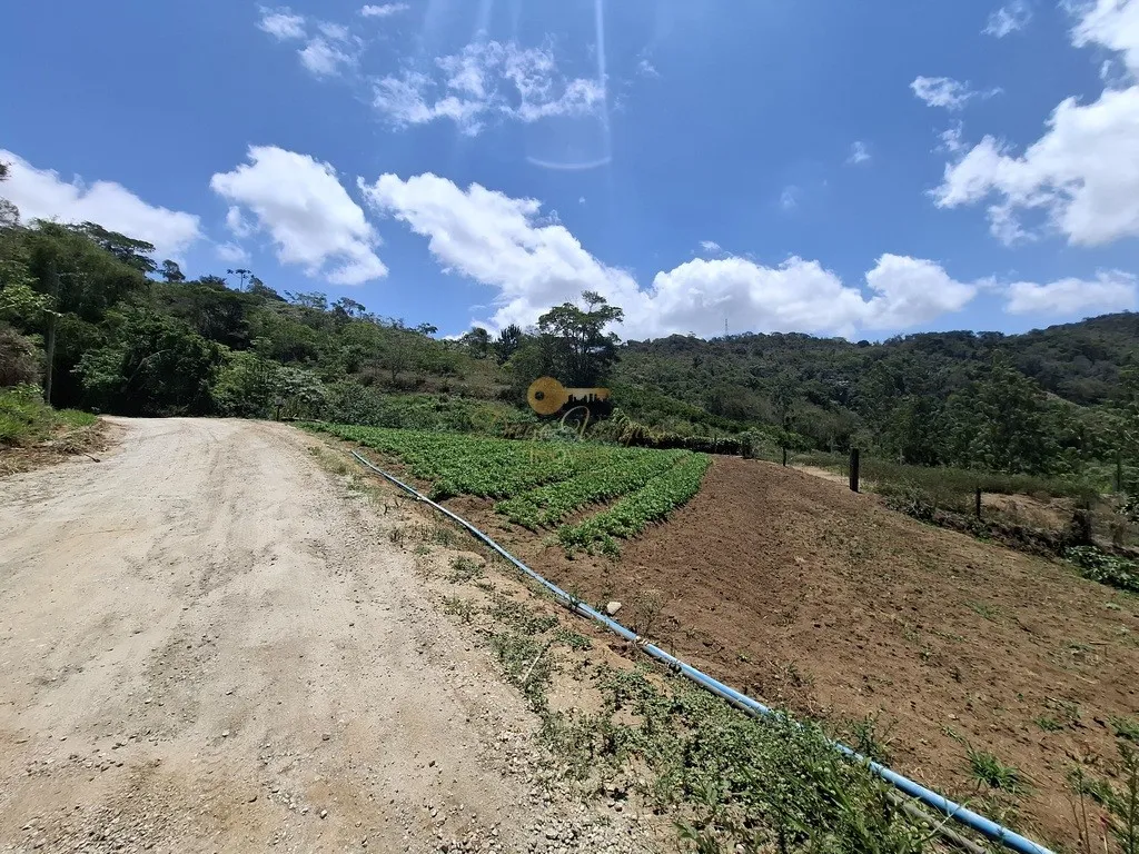 Foto do imóvel Terreno para Venda em Teresópolis / RJ em Estrada Cuiabá