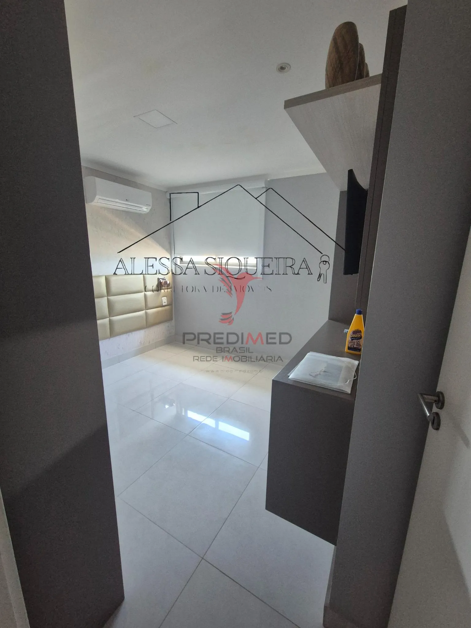 Imagem Apartamento andar alto , vista mar, varanda , 2 Vagas de Garagem, Brisamar . João Pessoa