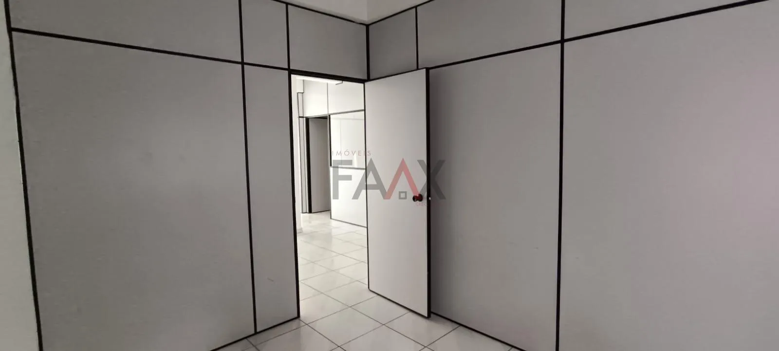 Imagem Sala Comercial para locação,100.00 m , CENTRO, GUARAPUAVA - PR