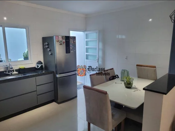 Imagem Sobrado com 2 suítes à venda, 100 m² por R$ 530.000 - Praia das Palmeiras - Caraguatatuba/SP