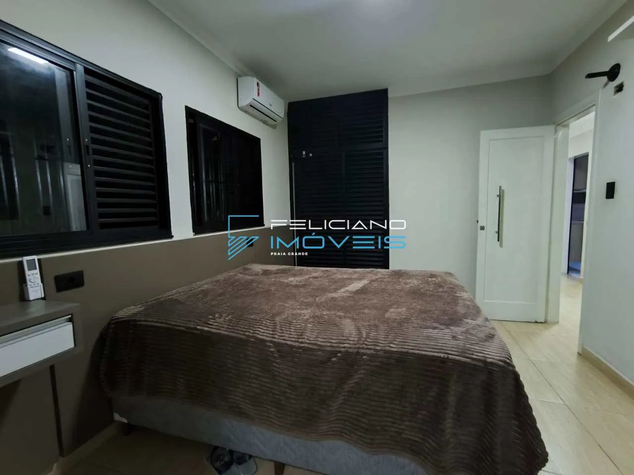 Imagem Casa com 4 quartos, Flórida, Praia Grande - R$ 2.35 mi, Cod: 7548