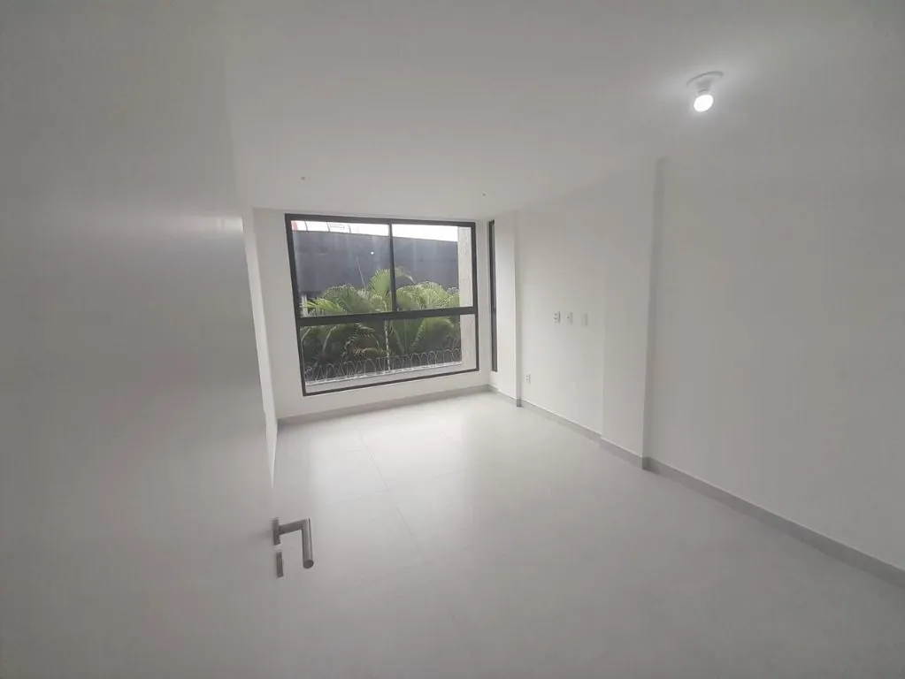 Imagem Casa de alto padrão em Intermares com 3 suítes, área gourmet, condomínio completo e excelente localização.