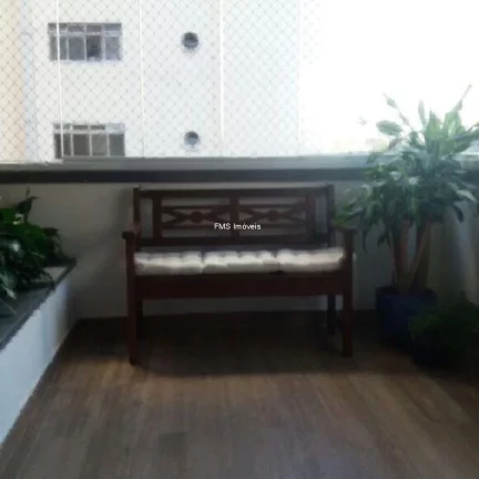 Imagem 2 Dormitórios à venda em Moema de 85m²
