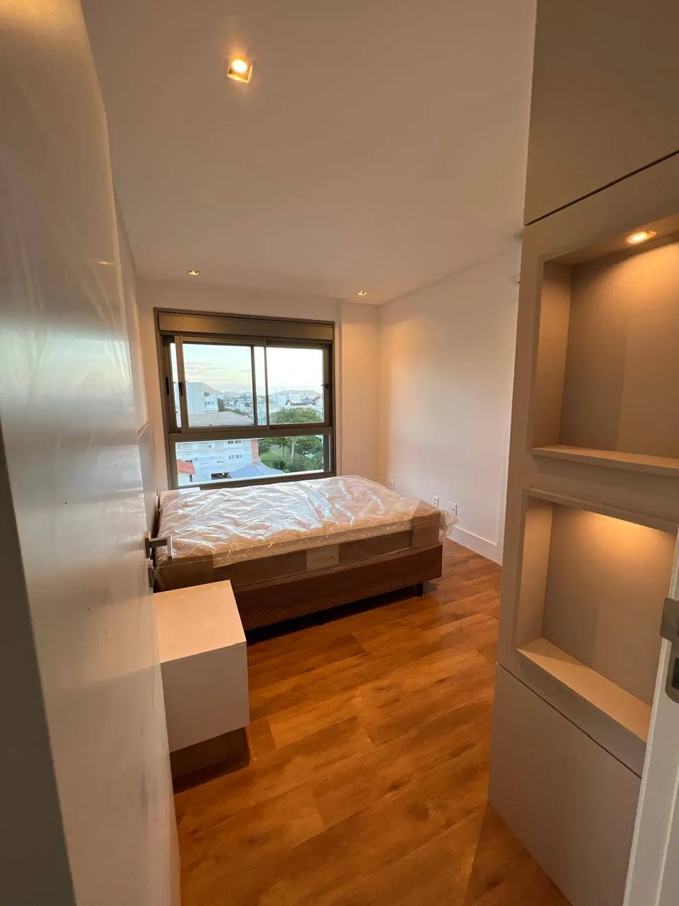 Imagem Royal Classic Jurerê Duplex Exclusivo com 3 Suítes para Locação Anual