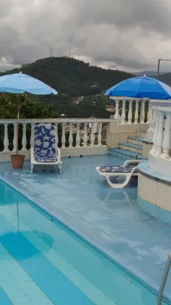 Imagem Casa com 3 Quartos à Venda, 242 m²em Fazendinha - Teresópolis