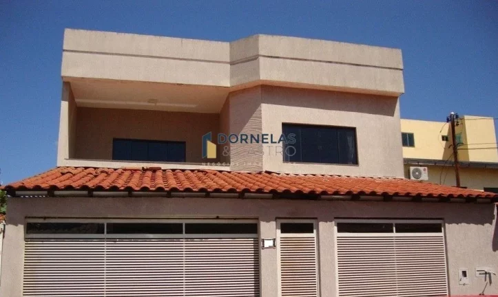 Foto do imóvel SOBRADO COM 4 QUARTOS RIACHO FUNDO 1 ESTUDA TROCA POR IMÓVEL NO GUARÁ