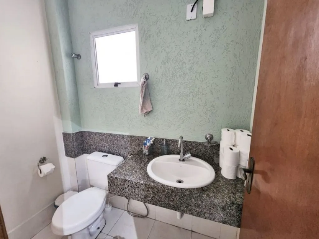 Imagem CASA COM 110,00 m² - AVIAÇÃO - PRAIA GRANDE SP