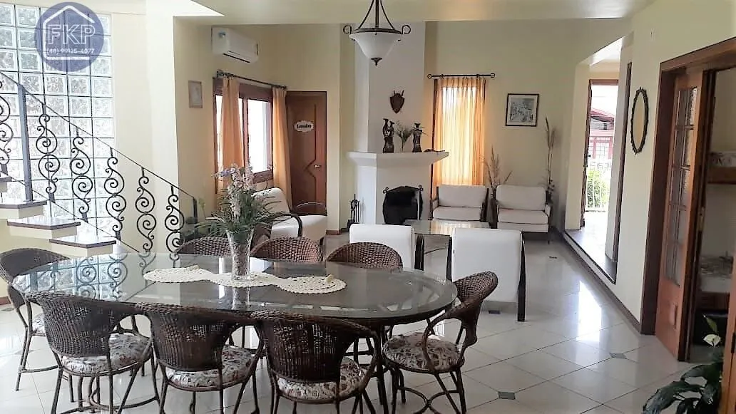Imagem Casa 5 dormitórios!