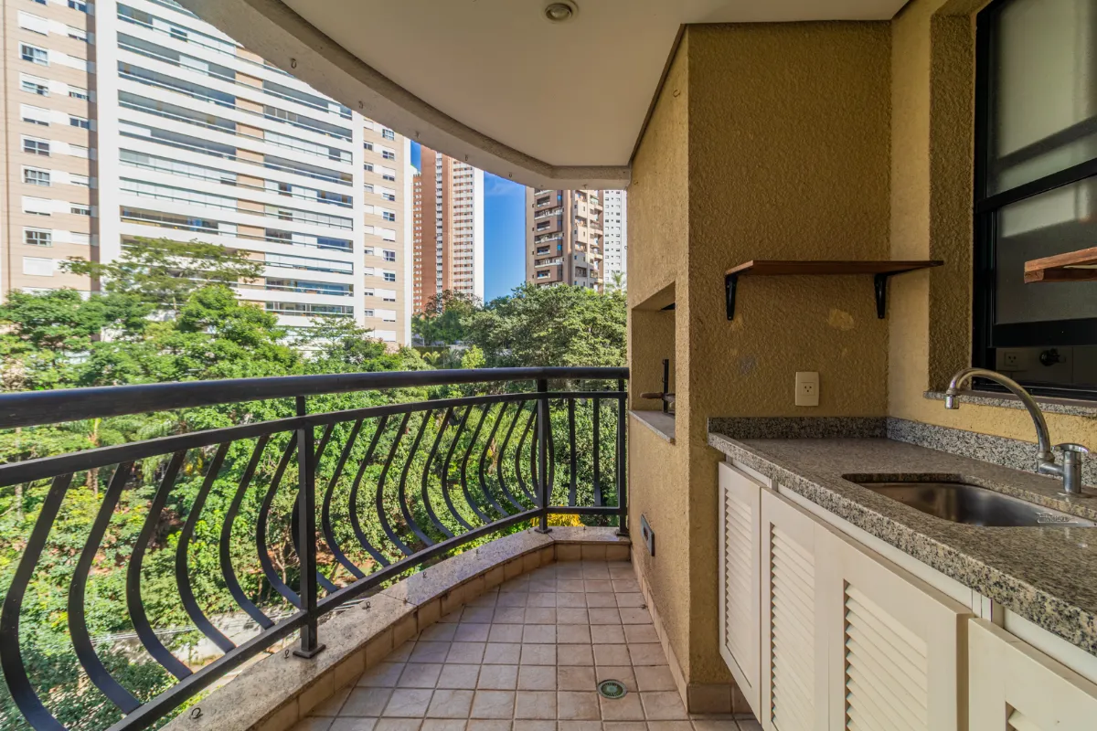Imagem Apartamento para venda em Vila Andrade com 3 quartos, sendo 3 suítes, 158m2