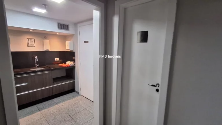 Imagem Conjunto Comercial Mobiliado com 182m² e 8 vagas no Jardim Paulistano.