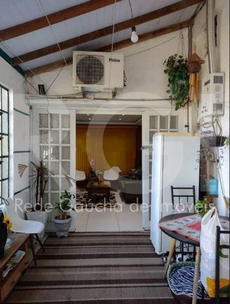 Imagem Casa à venda com 3 quartos e garagem 2 carros!
