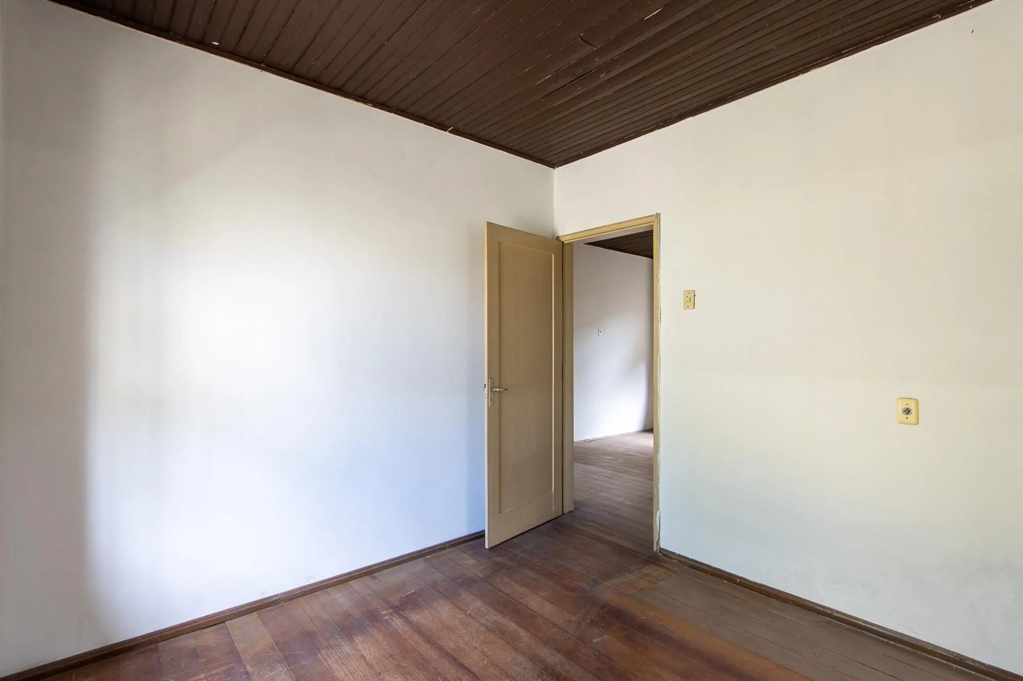 Imagem Casa para Venda - 160m², 3 dormitórios, 3 vagas - Ipanema