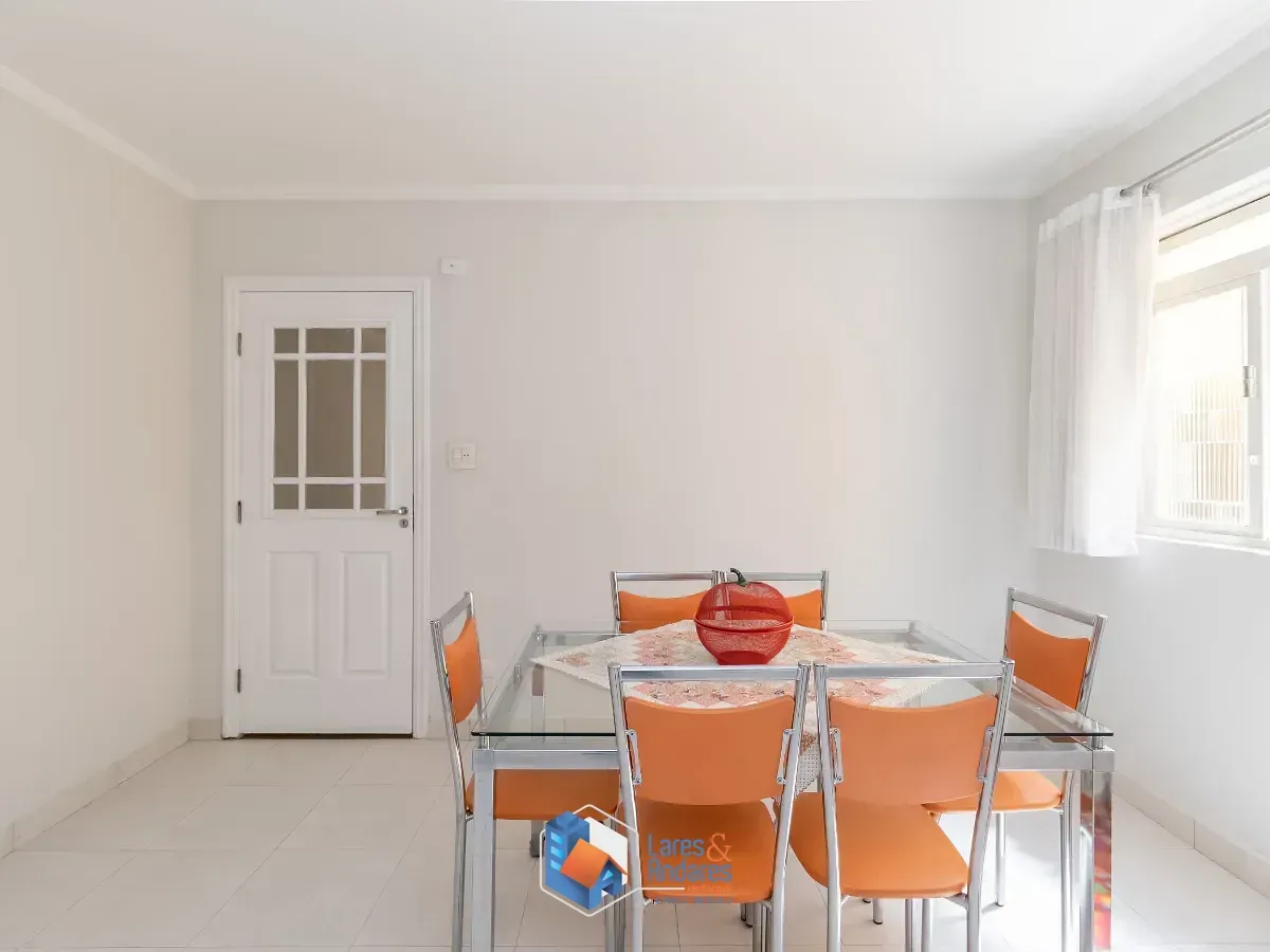 Imagem Casa para venda em Água Fria com 4 quartos, sendo 3 suítes, 243m²