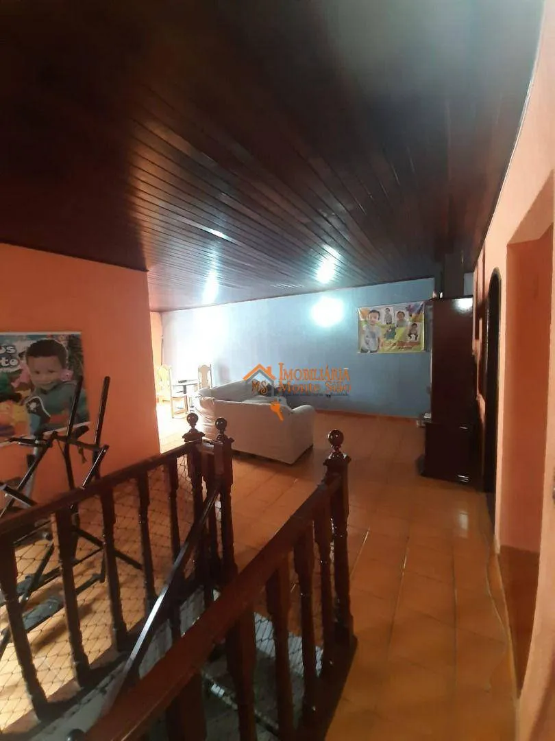 Imagem Sobrado com 4 dormitórios à venda, 280 m² por R$ 650.000,00 - Parque Continental - Guarulhos/SP