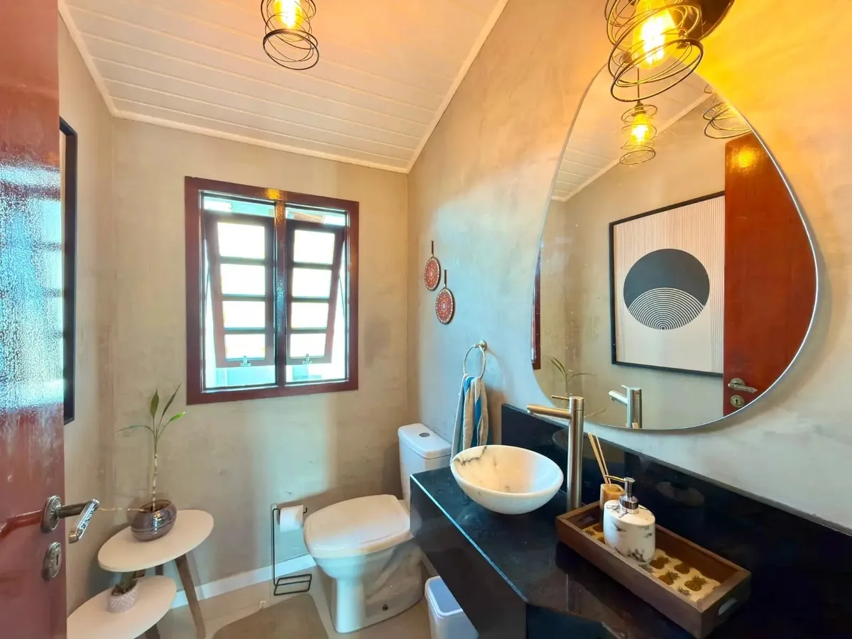 Imagem CASA EM BAIRRO À VENDA