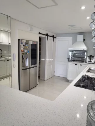 Imagem Apartamento de Luxo na Aclimação: 3 Quartos, 1 Suíte, 2 Salas, 1 Vaga - 146m² - Venda ou Locação em São Paulo-SP