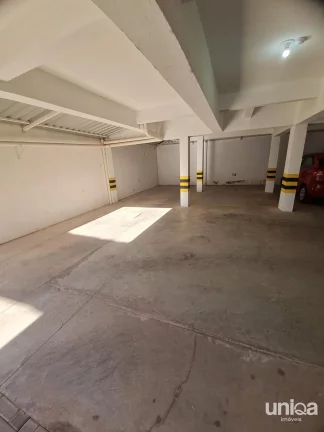 Apto 02 dormitórios para venda com garagem no Ed Agnes em camobi