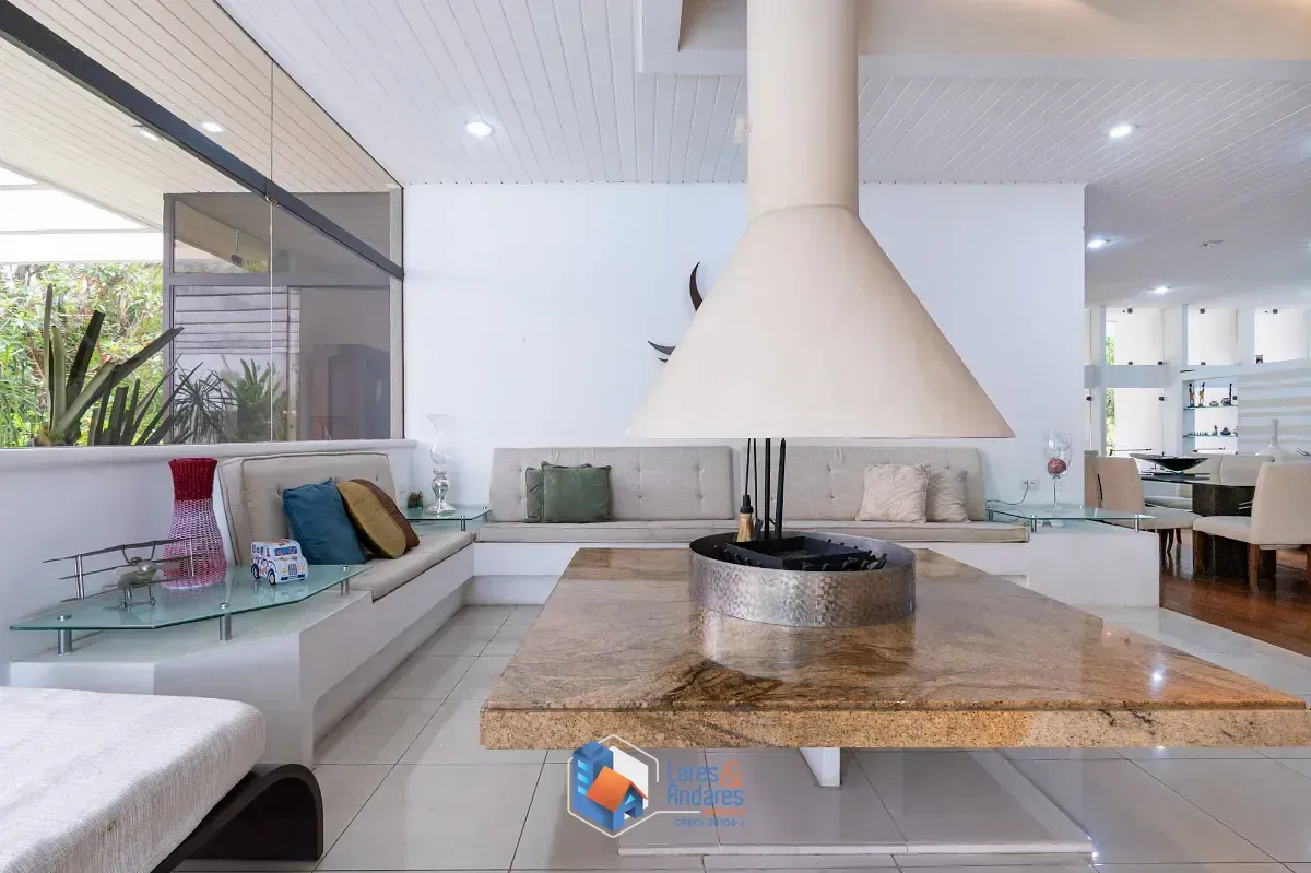 Imagem Casa para venda em Vila São Francisco com 5 quartos, sendo 5 suítes, 713m²