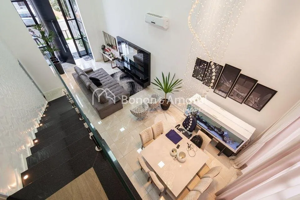 Imagem Casa de Alto Padrão com 3 suítes a venda no Condomínio Jatobá em Hortolândia , SP