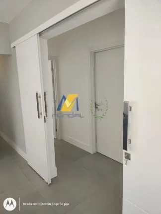 Imagem Linda Casa com 239 m² em Condomínio à Venda com 3 Quartos e 1 Suíte