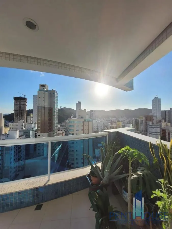 Imagem Apartamento Zona Central para Venda em Balneário Camboriú, CENTRO, 3 dormitórios, 3 suítes, 5 banheiros, 3 vagas