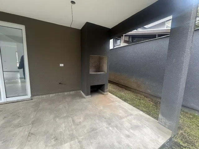 Imagem Casa 4 dormitórios em condominio fechado em Santa Felicidade