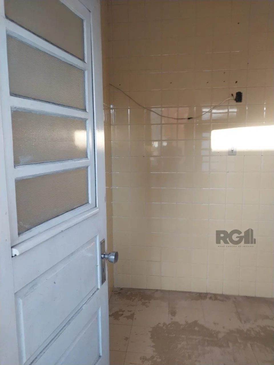 Imagem Excelente apartamento 3 dormitório, com Box escriturado - Bairro Santana. Preço Atrativo.