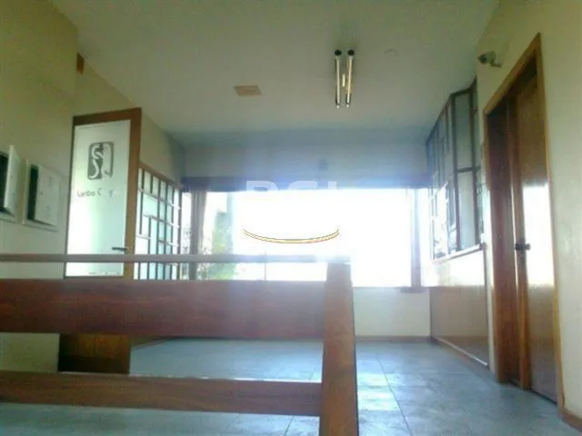 Imagem Conjunto/Sala para Venda - 1046.43m², 0 dormitórios, 7 vagas - Centro