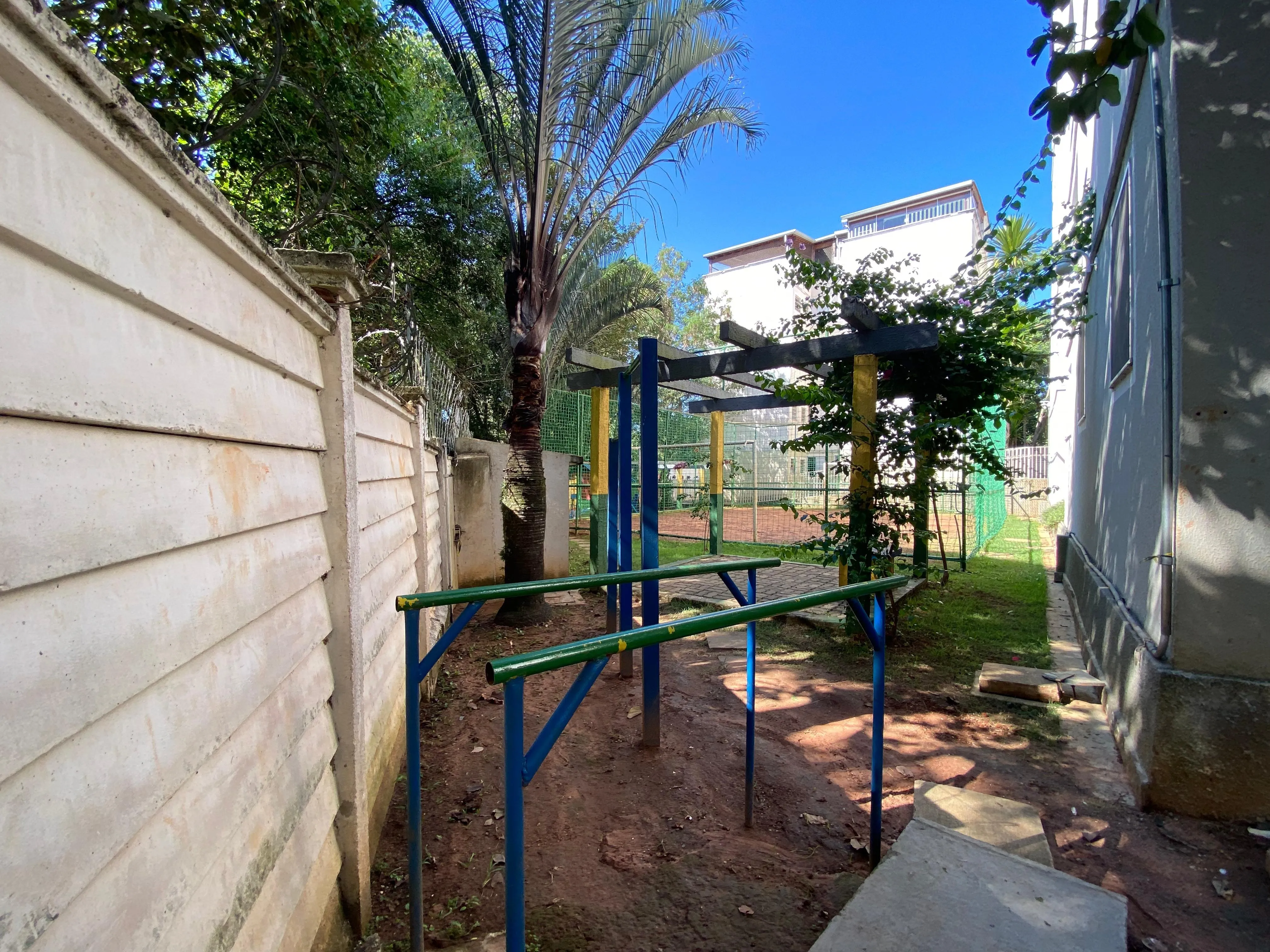 Imagem Vendo Apartamento Duplex Moderno, 107m²