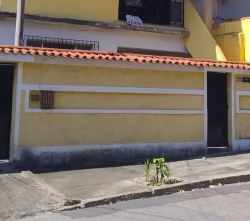 Imagem Casa com 2 Quartos à Venda, 180 m² em Parque Anchieta - Rio de Janeiro