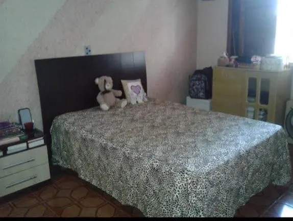 Imagem Chácara à venda 3 Quartos, 1 Suite, 1 Vaga, 2300M², Jardim Carlota, Pindamonhangaba - SP