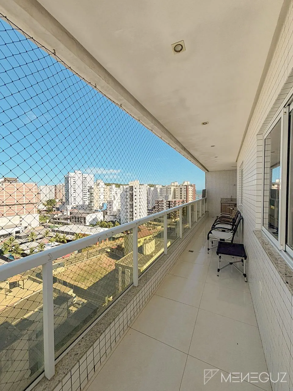 Imagem Apartamento 3 Quartos, Vista Mar e a 2 Quadras da Praia