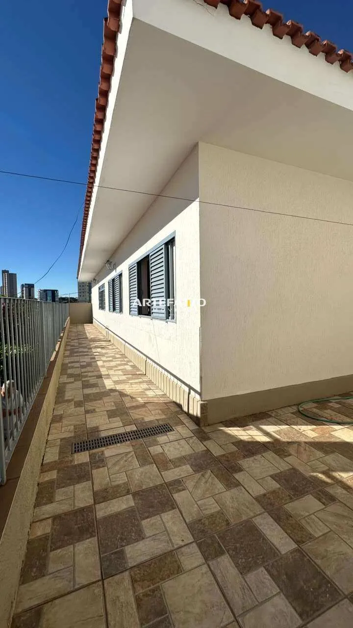 Imagem Casa à venda em Franca, São José, com 3 quartos, 210m2